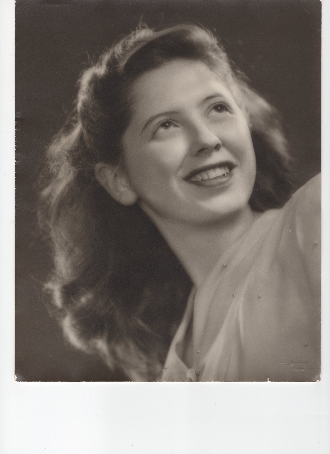 Obituary of Joyce Helen Willis