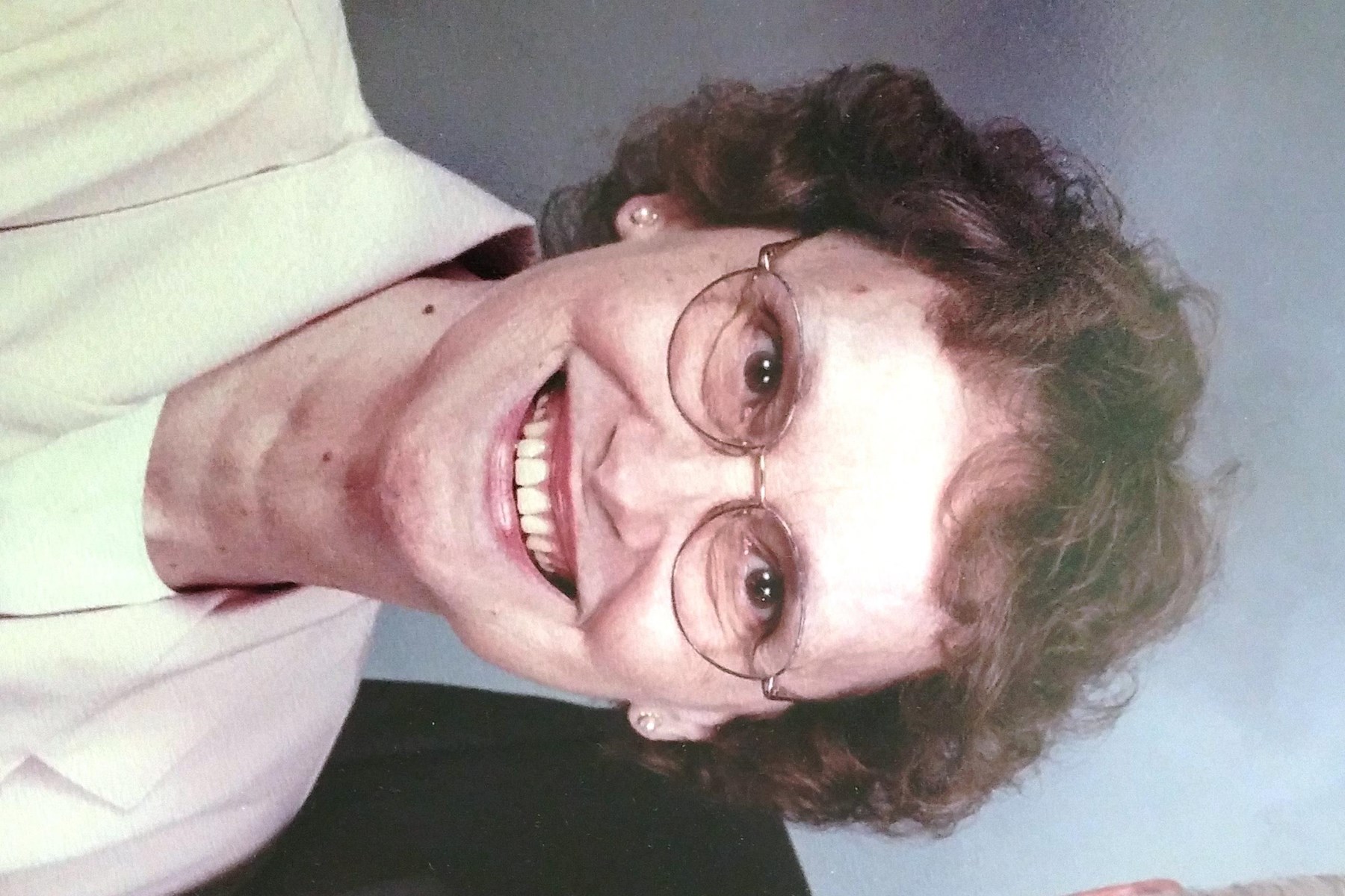 Obituary of Shirley Maxine Seymour