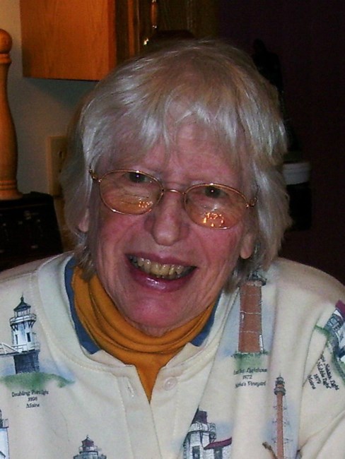 Obituary of Beatrice Edna Lowell