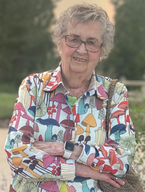 Obituary of Marilyn Helen Perry