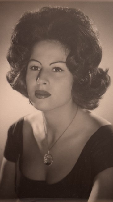 Obituary of Carole Lewis