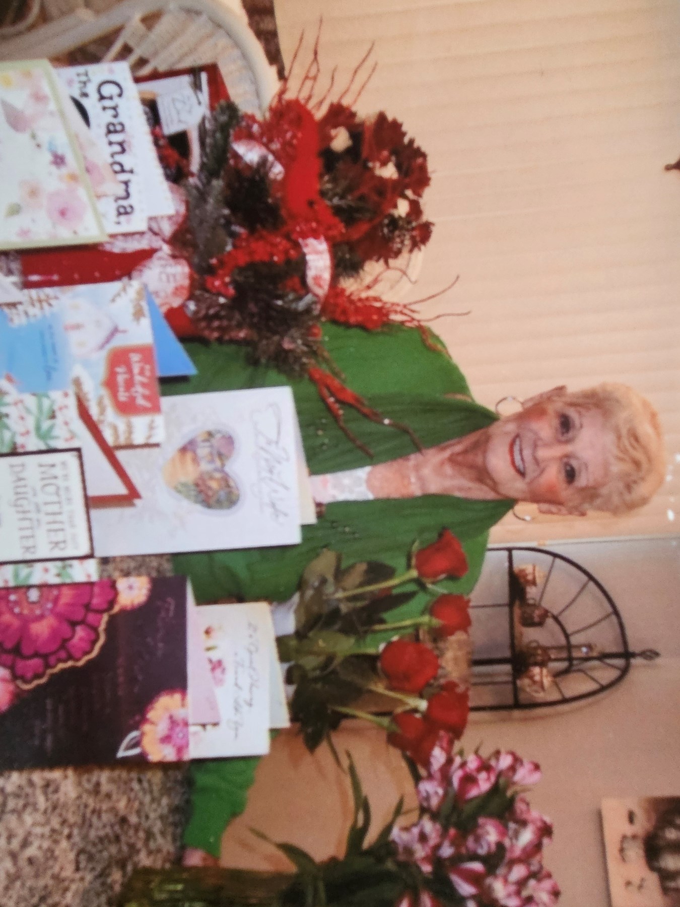 Obituary of Dorothy J Roscoe