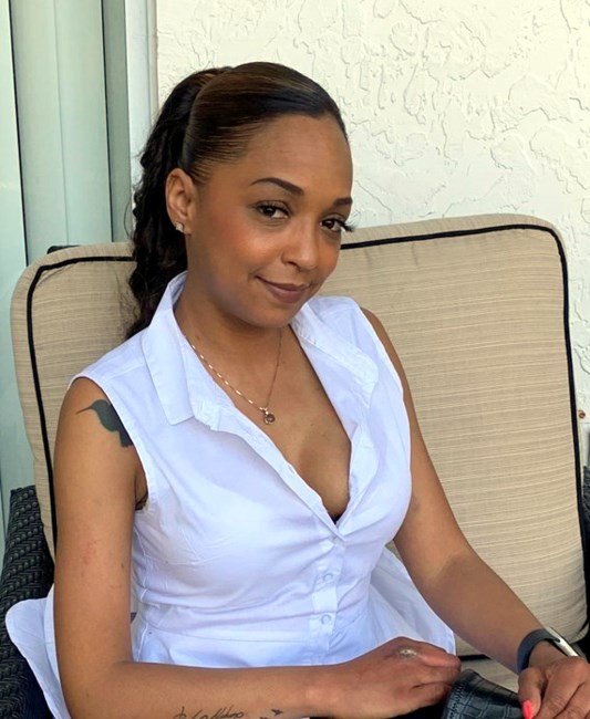 Obituary of Roselyn Medrano