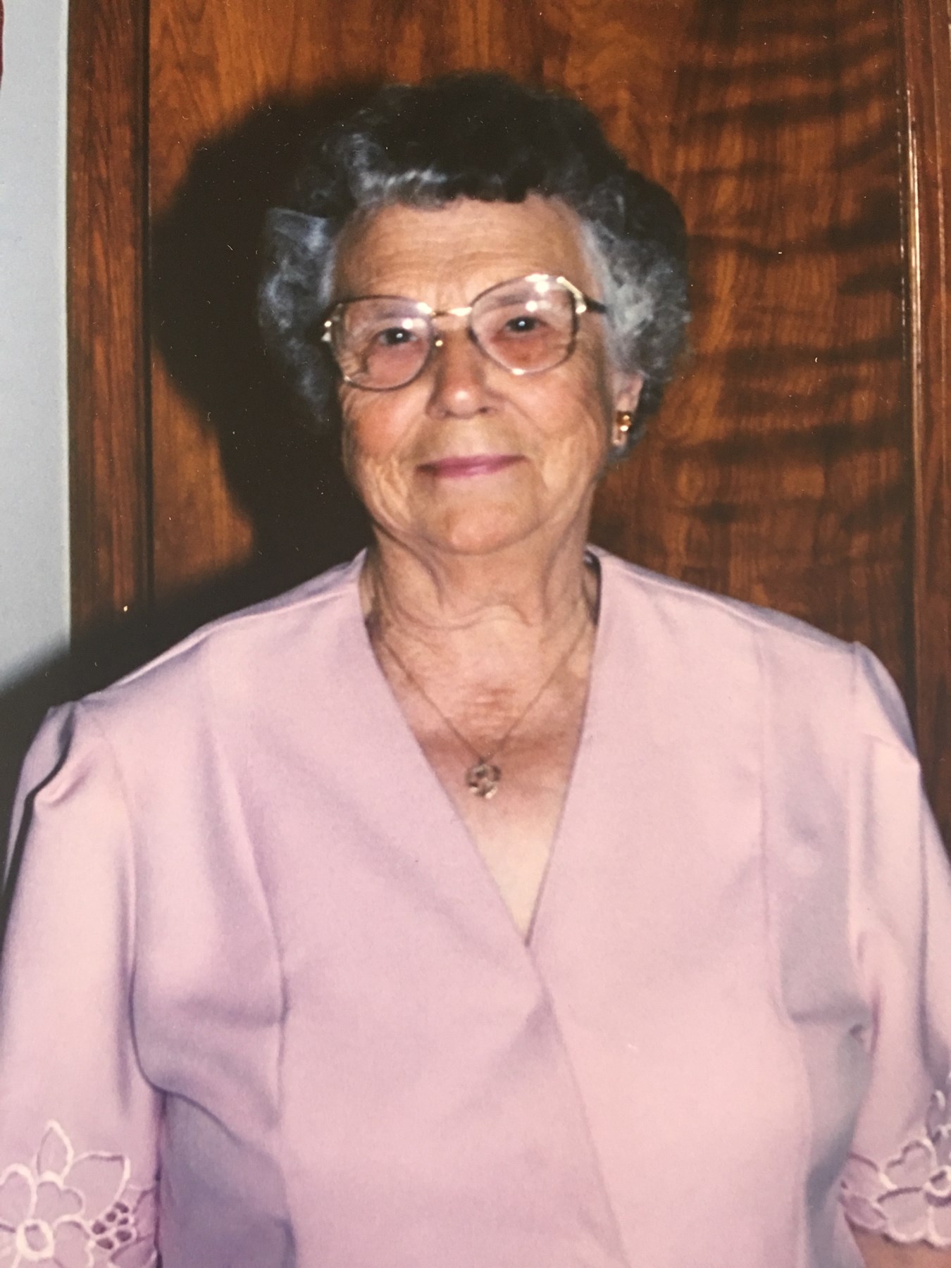 Obituary of Aileen Margaret Cash