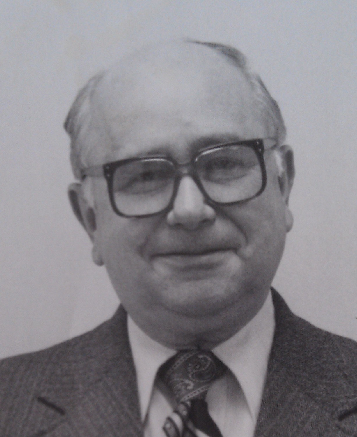 Obituary of Paul Maynard Mikesell