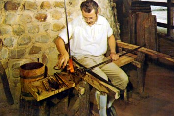 Obituary of Hamilton Howard Hughes