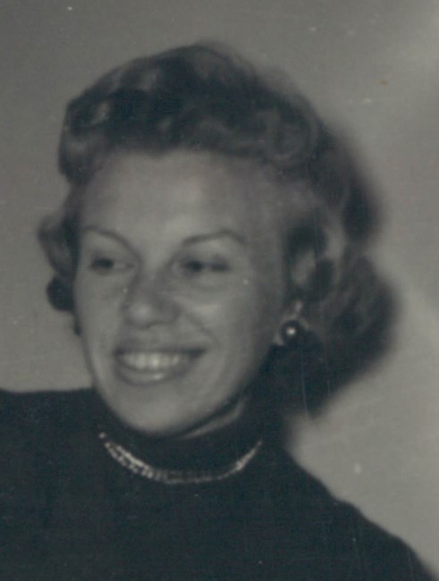 Obituary of Lillian Schloss