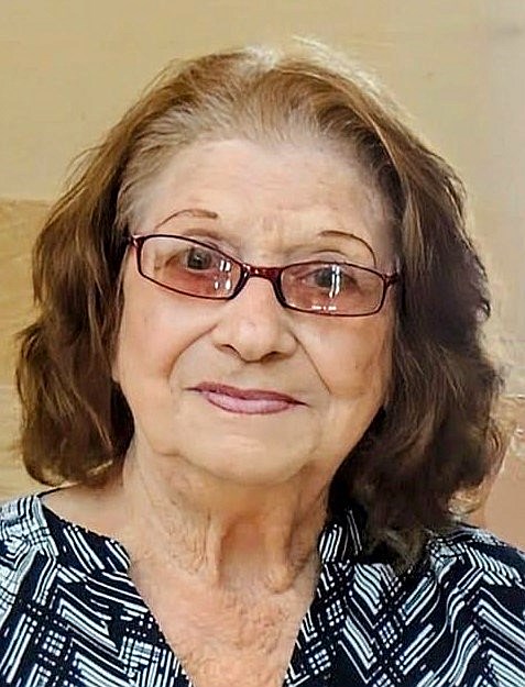 Obituary of Aide Zoraida Alonso