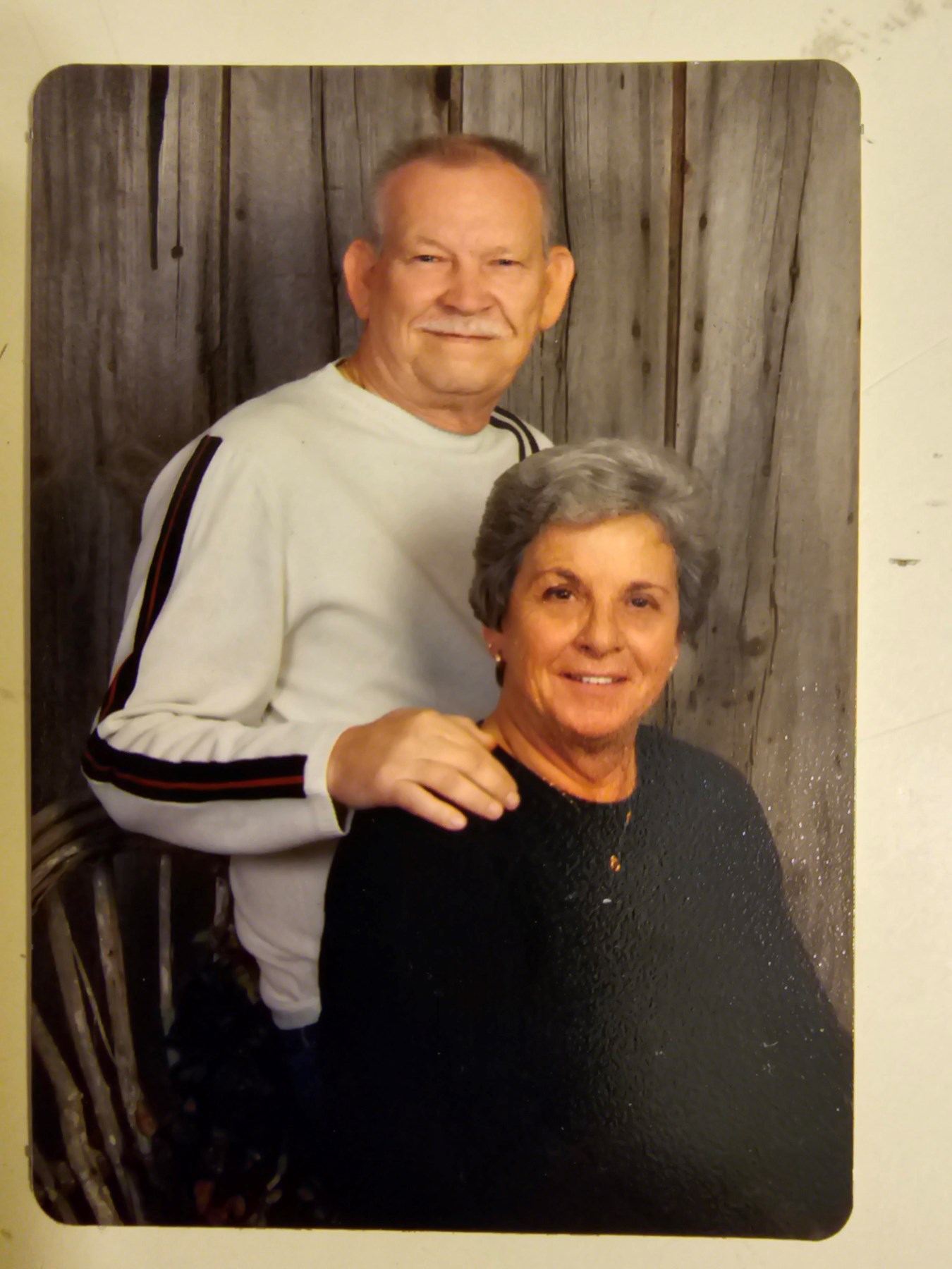 Obituario de Donald Gene Perry