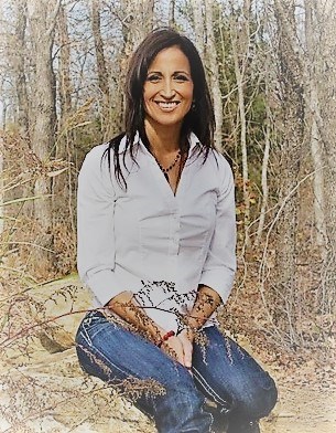 Obituary of Maria Elena Reyna