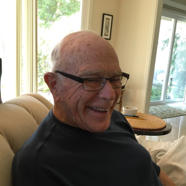 Obituary of Murray Charles Bradshaw