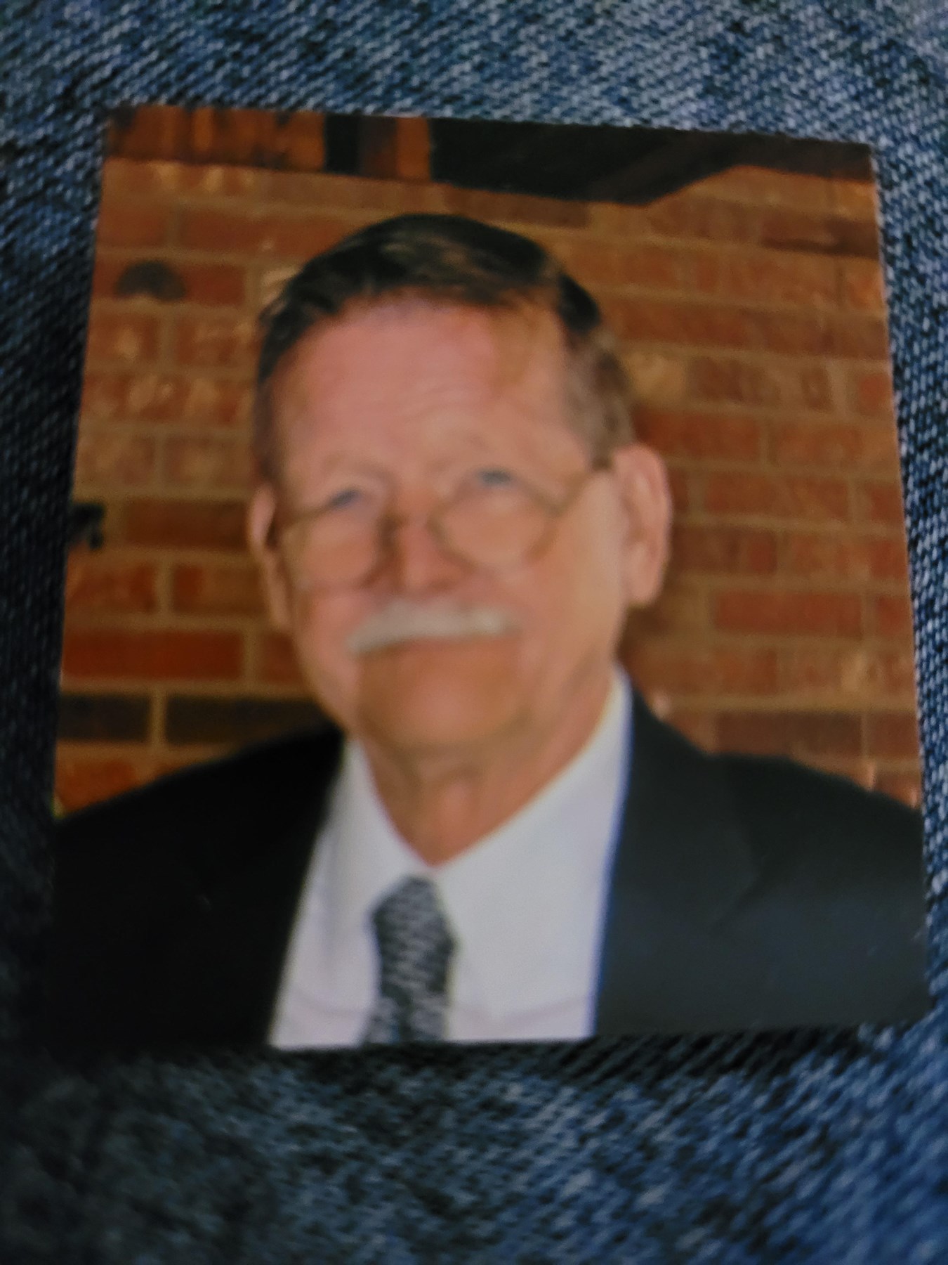 Obituary of Leo Benjamin Swallows