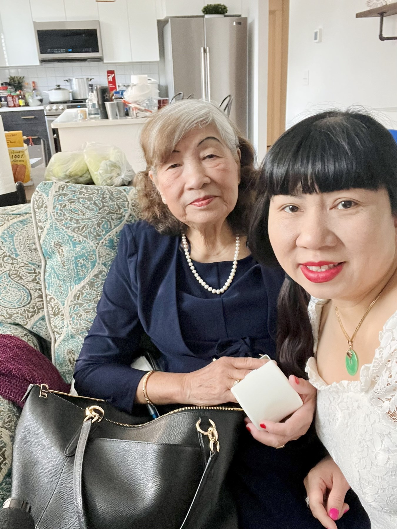 Obituary of Cuc Thi Le