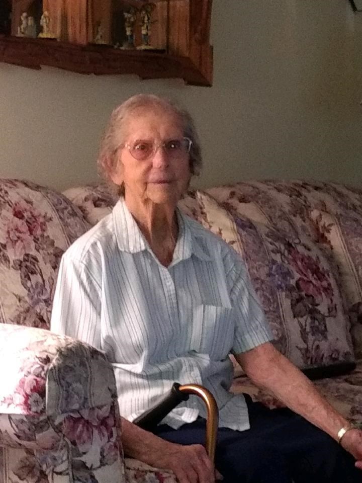 Avis de décès de Anna "Corky" Pearl Brett