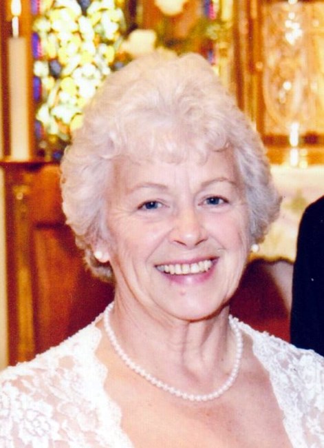 Obituario de Joan "Betsy" Fisher Barr
