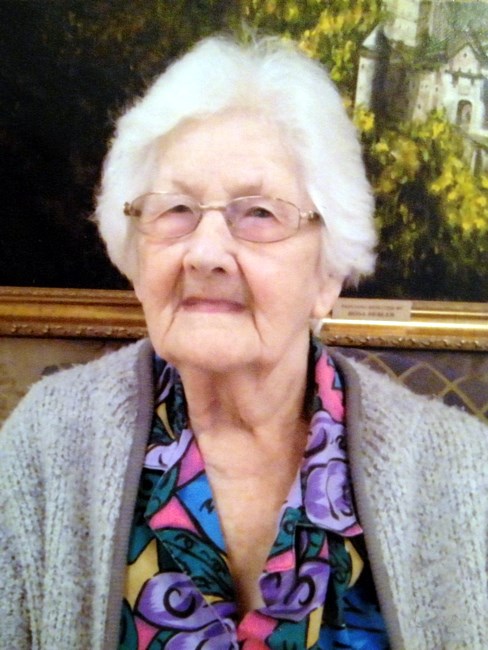 Obituary of Violet Davis