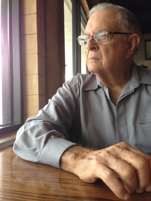 Obituary of Oscar Fernando Loret De Mola