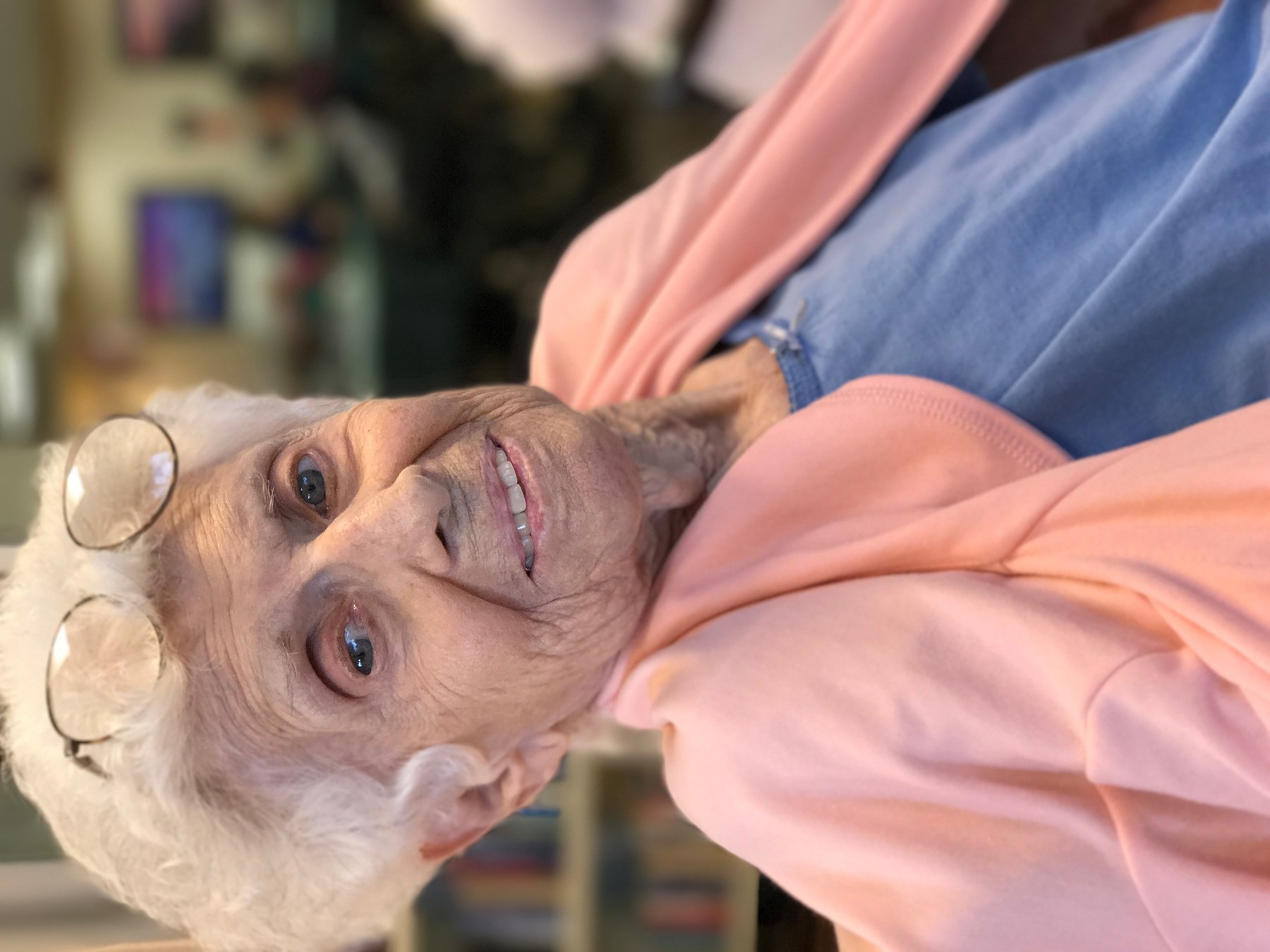 Obituary of Roslyn Holzer