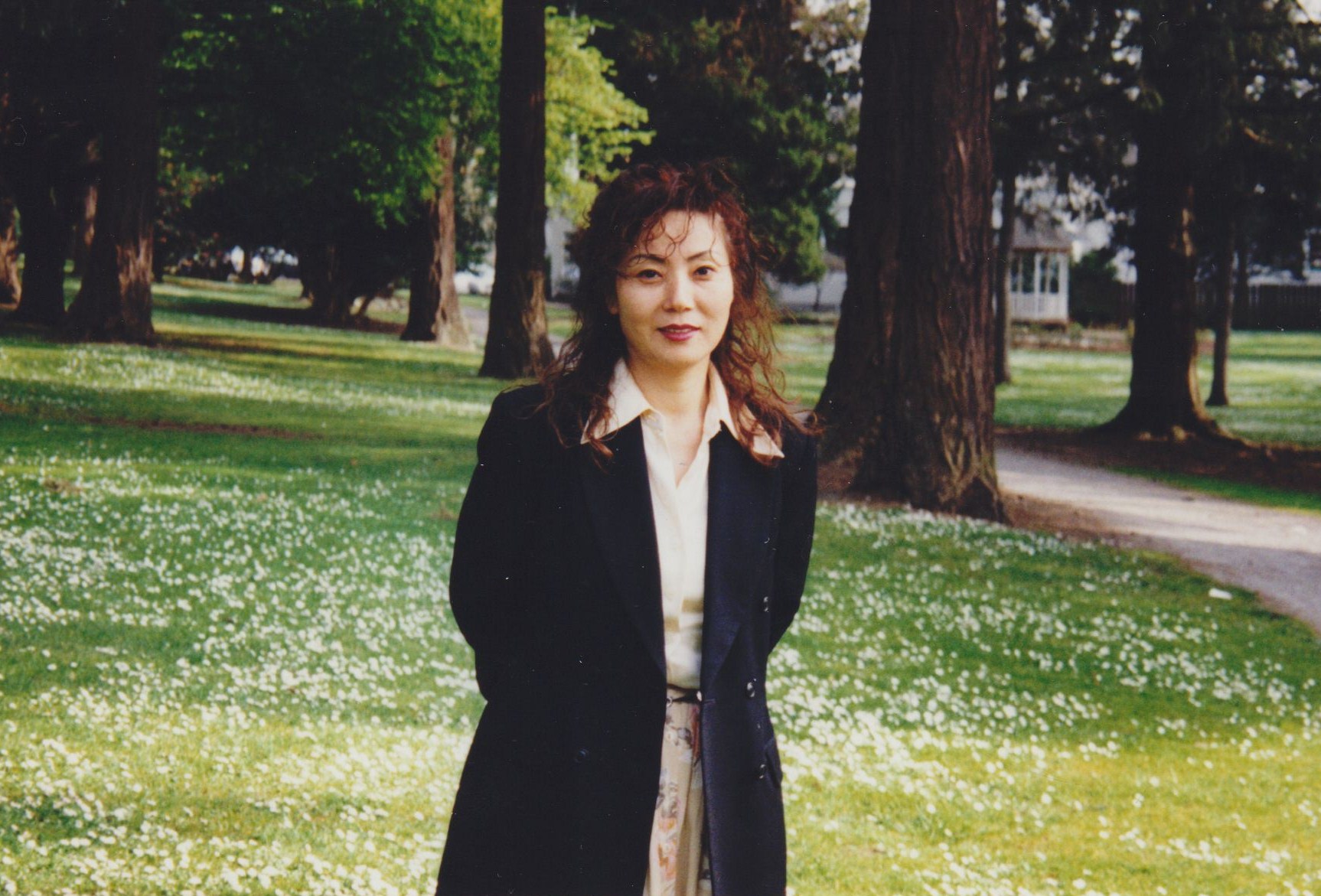 Obituary of Vivian S J Yi