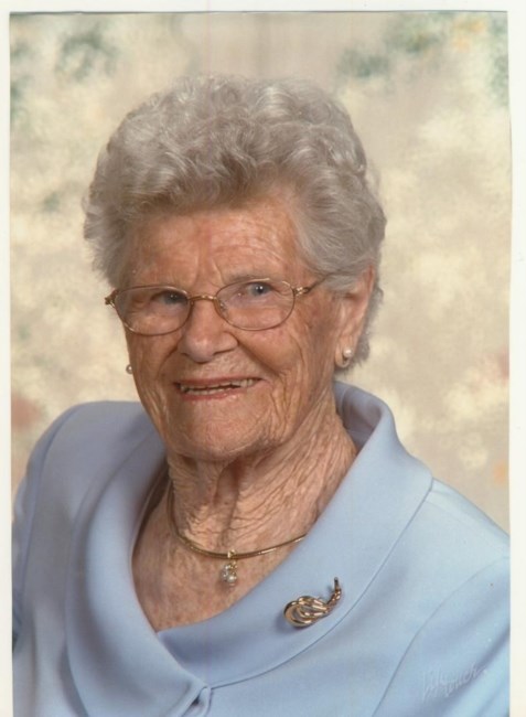 Obituary of Margie Van Leeuwen