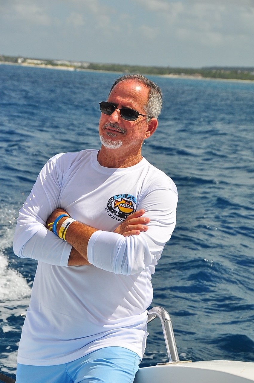 Obituary of Juan Manuel Lopez