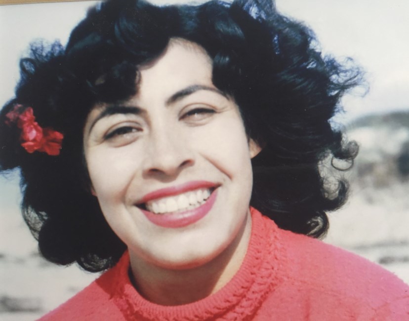 Obituary of Candelaria Rosales Grady