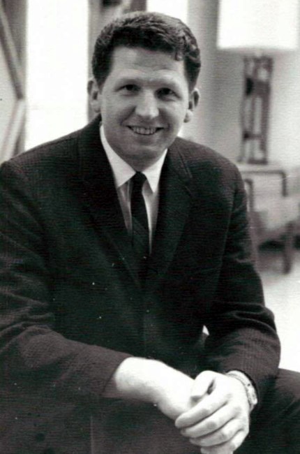 Obituary of Raymond Akert Smith