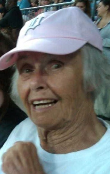 Obituario de Betty Joan Lewis