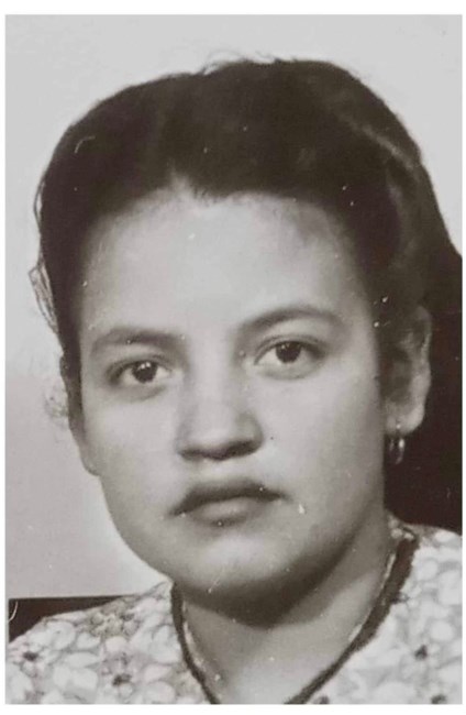 Obituary of Maria del Carmen Castaneda