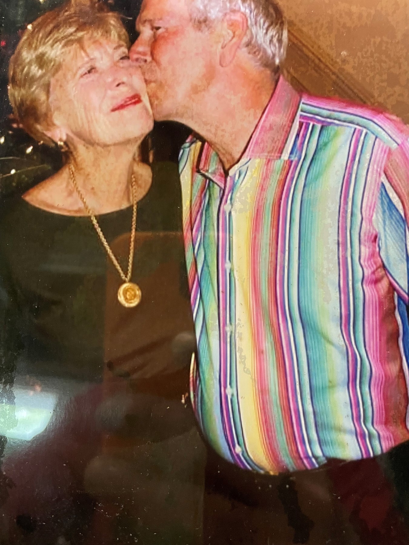 Obituary of Ruth Tuley and Dale Graydon Broderick