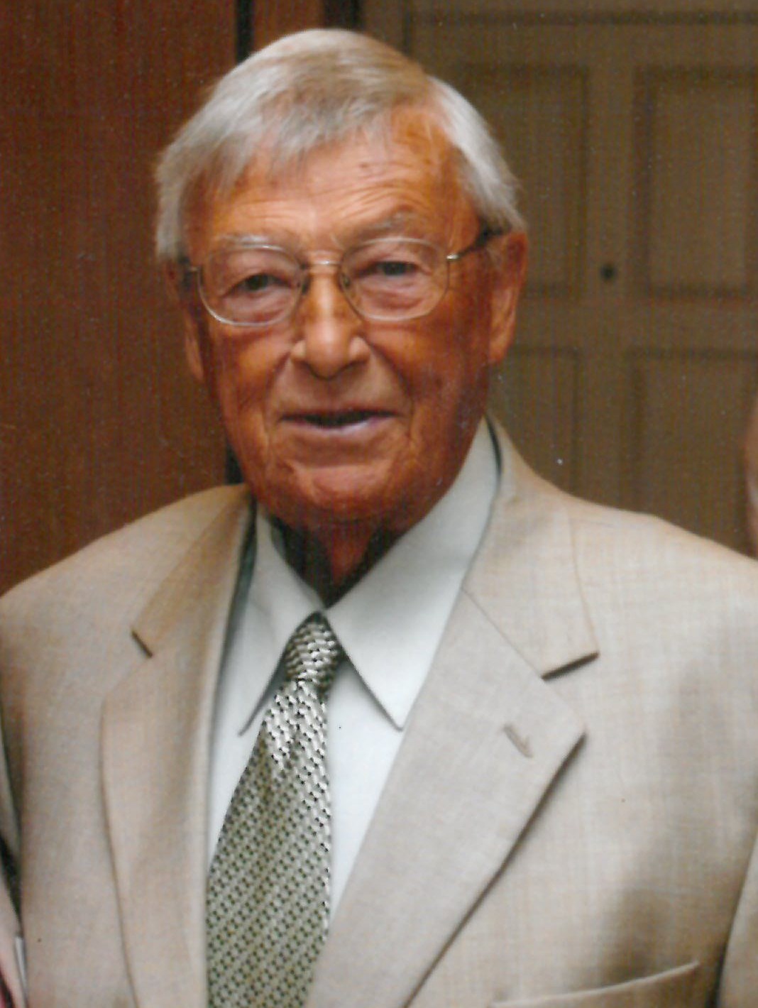 Obituario de Edward F. Walsh