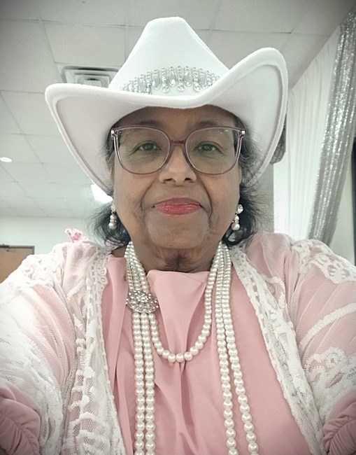 Obituary of Mercedes Espinoza