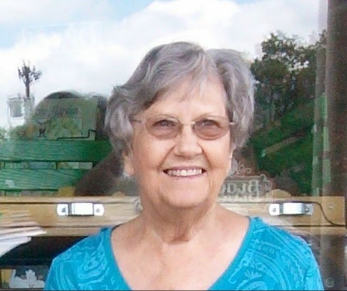 Obituario de Myrtle Mary Rhodes