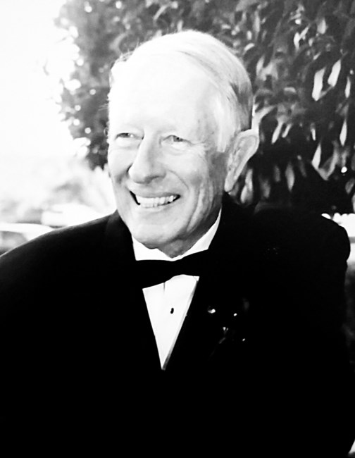 Obituario de Dr. Robert E. Fromm, Sr.
