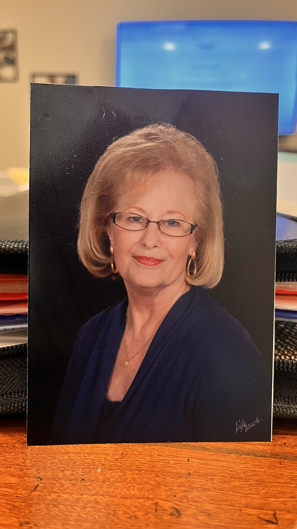 Obituary of Claudine Mae Kratz