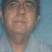 Obituary of Roberto Flores DeHoyos