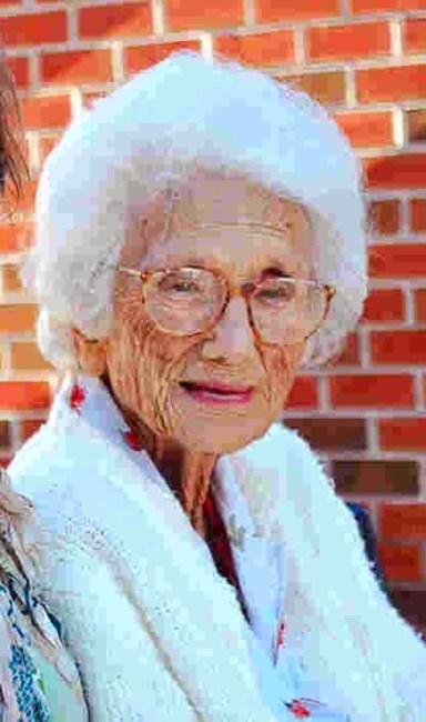 Obituary of Elsie Lee White