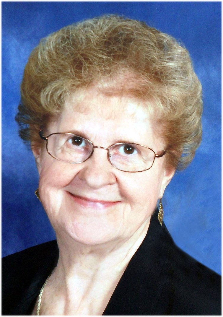 Elaine Roznowski Obituary Clinton Township, MI
