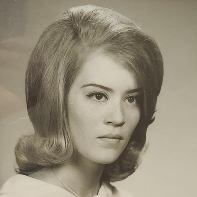 Obituario de Marla Self Smith