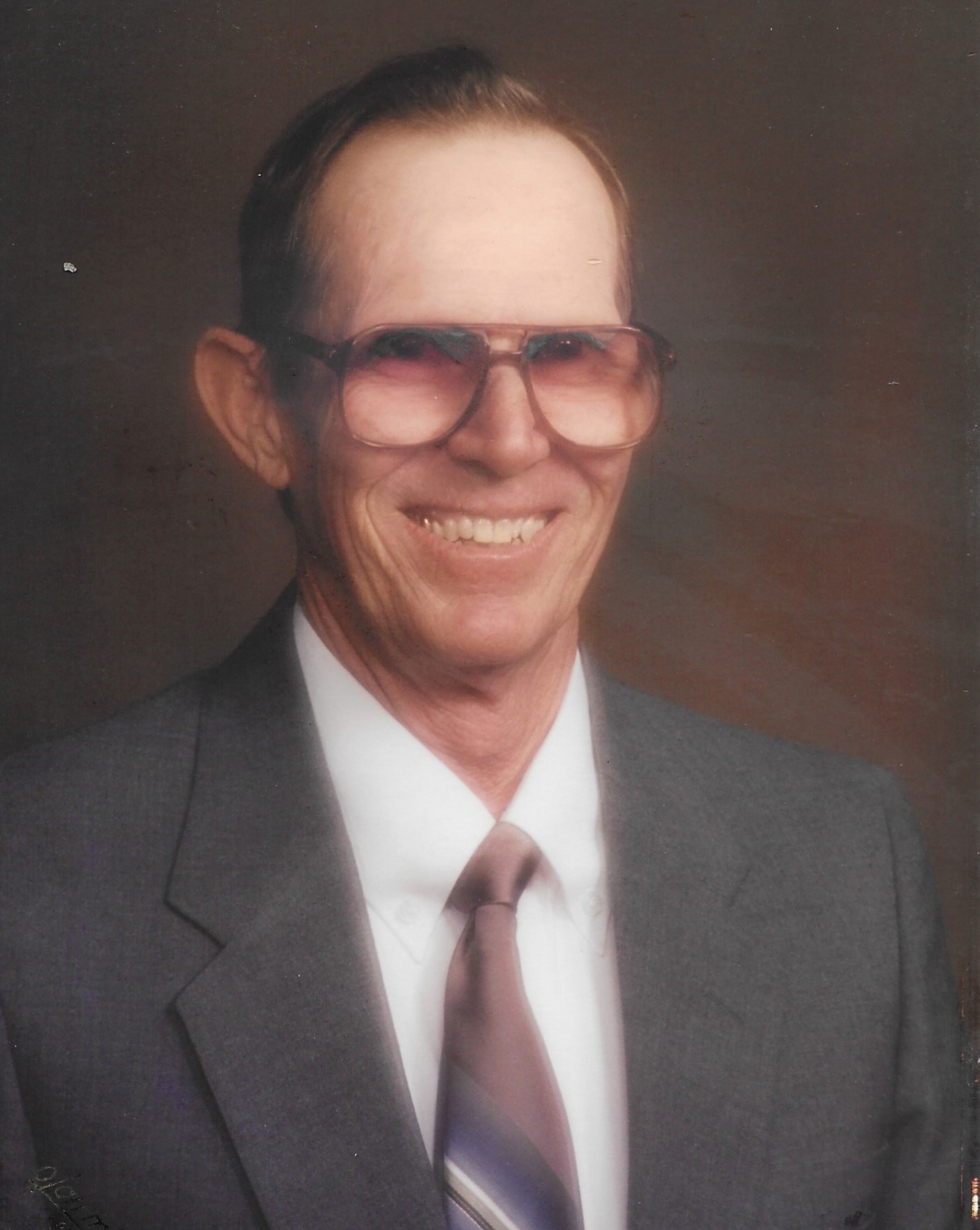 Obituary of Hiram Lee Whitaker