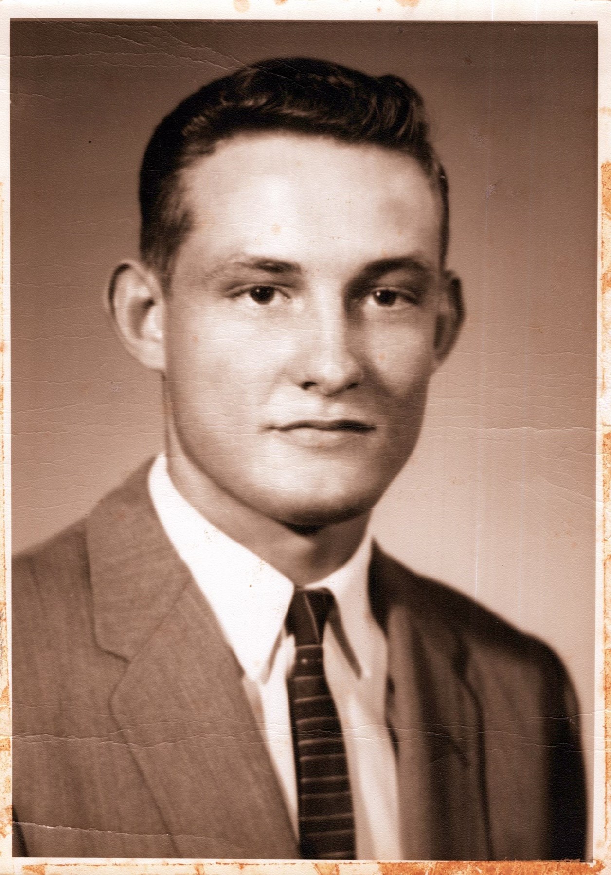 Obituary of Roy C Thiele