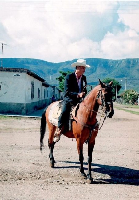 Obituario de Alberto Ramos Borjas