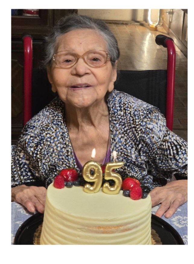 Obituary of Carmen Alvarado