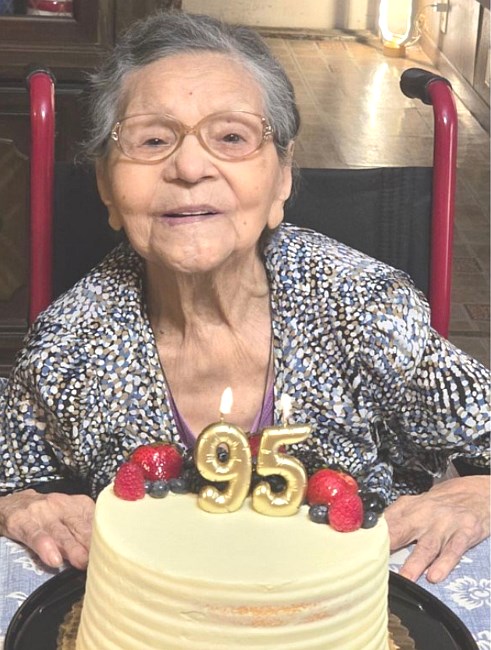 Obituary of Carmen Alvarado