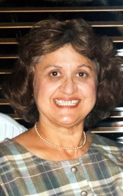 Obituary of Peggy Santucci