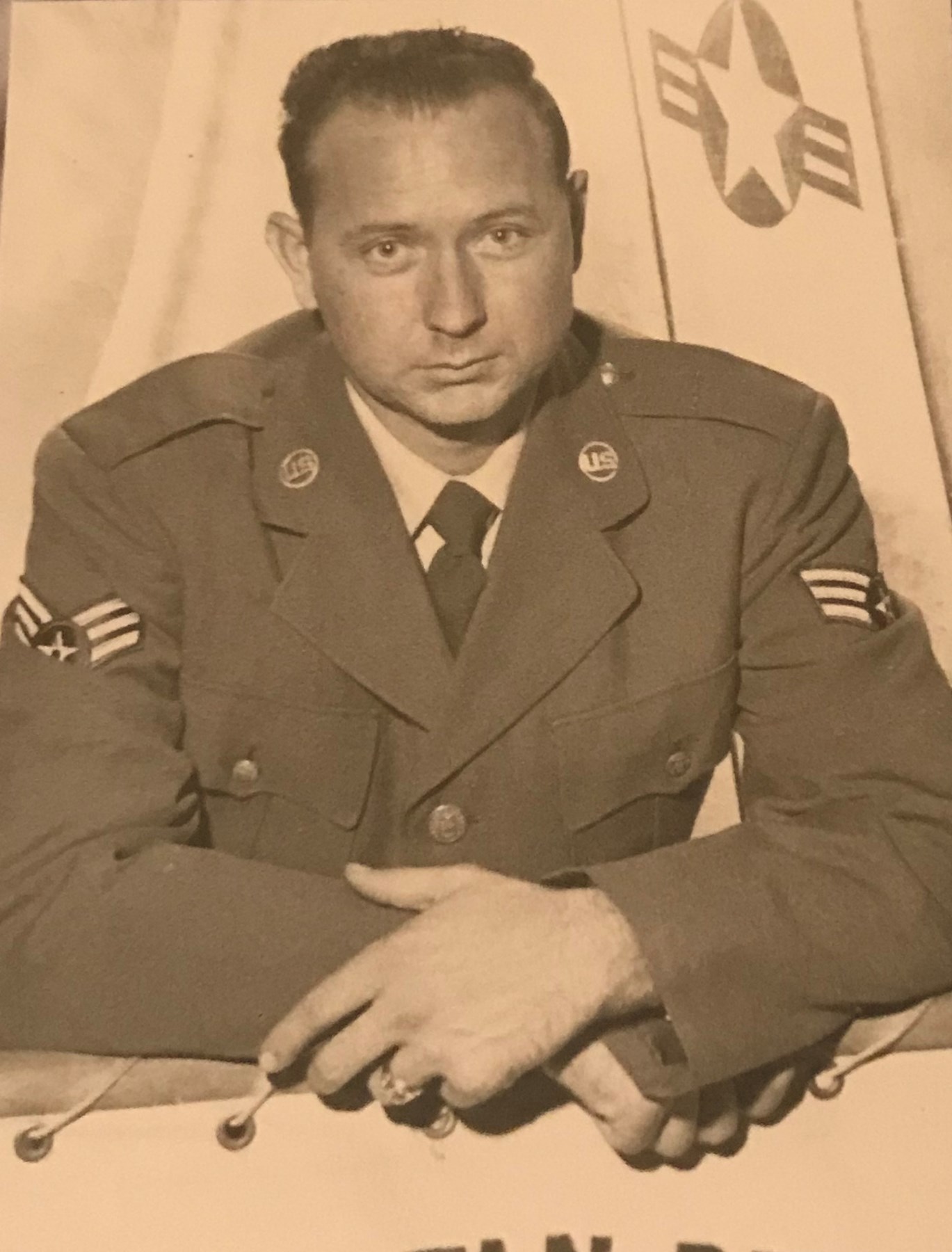 Avis de décès de Daniel Washington Hall