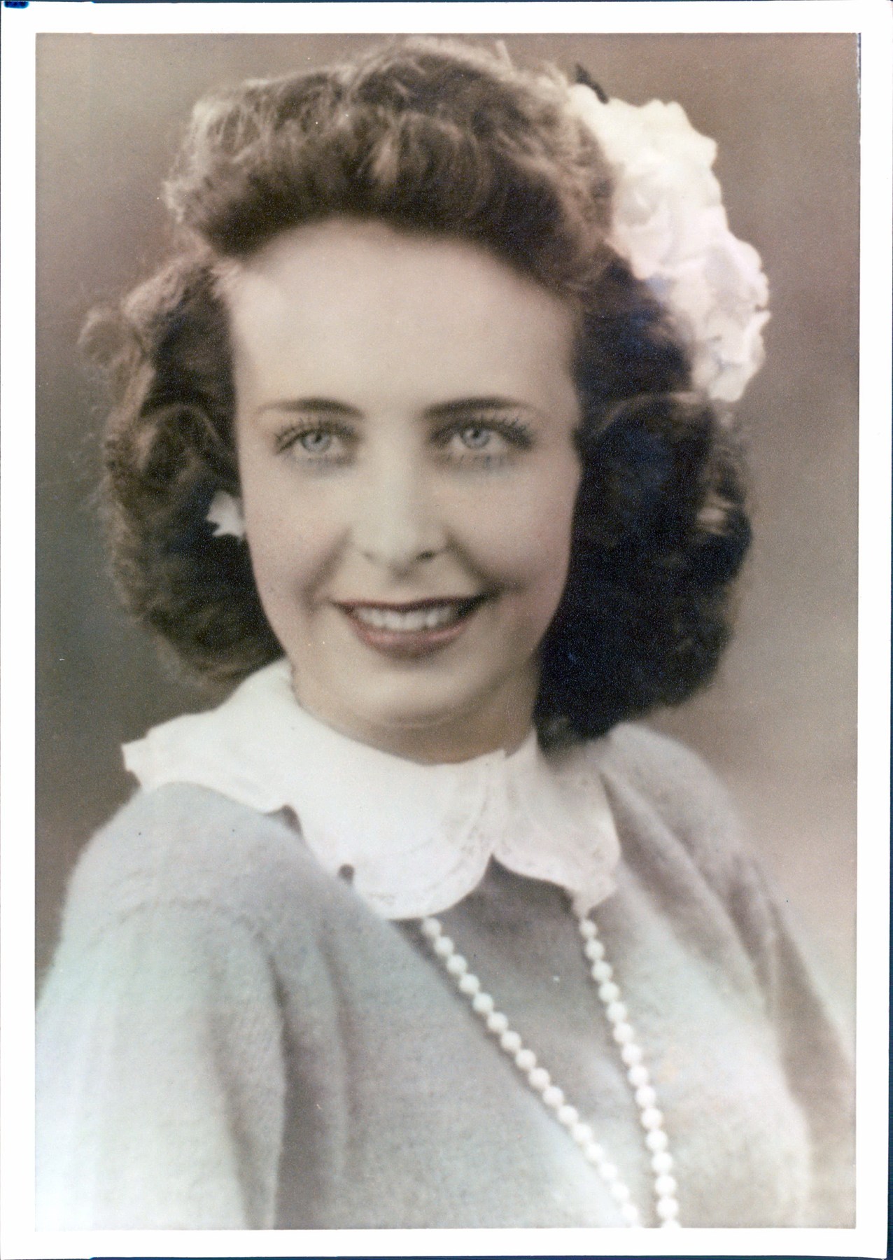 Obituary of Bette Anne Ray Dozier