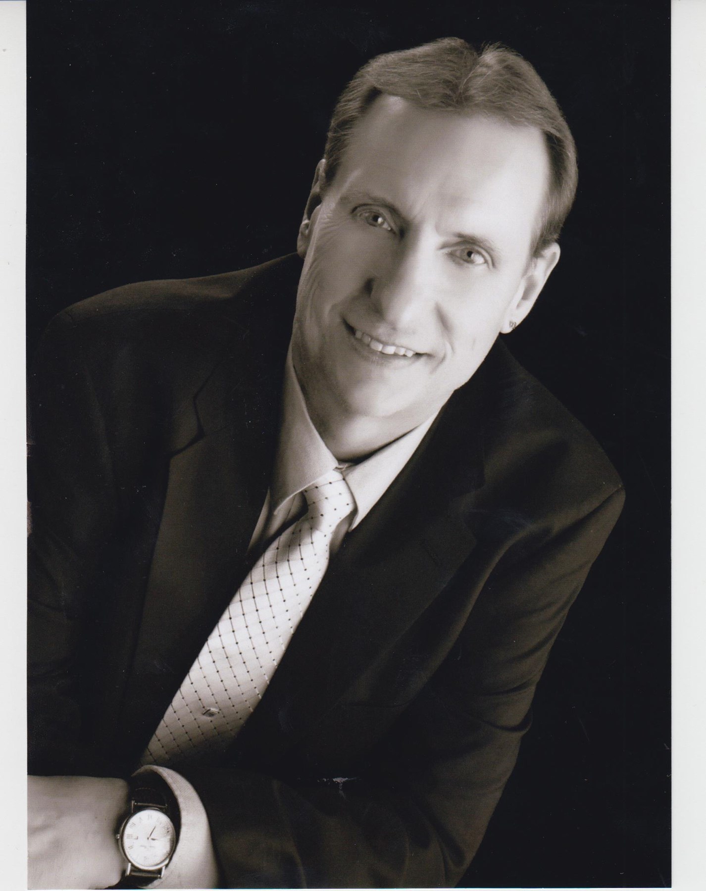 Obituary of Evert Scott Knight