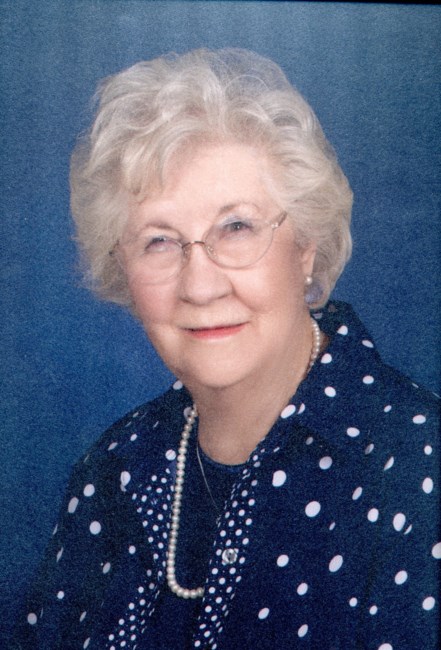 Obituary of Elisabeth Grace Moore Adams