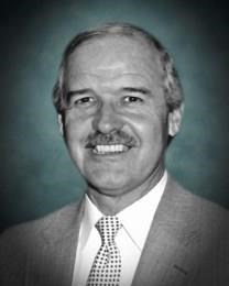 Obituary of Robert Lewis Greenfield